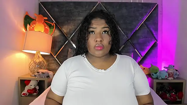 DannaFalco25 online show from 10.15.25