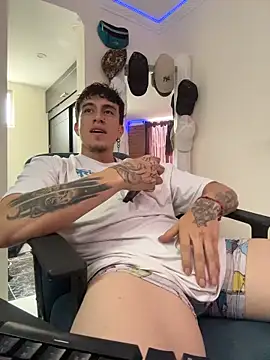 strongboy  online show from 02.20.26