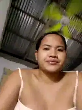 Snapshot of Sexiest_quen chatting on 12.01.24 Sexiest quen online show from 12.01.24