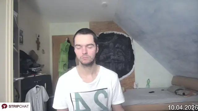 Chris23547 online show from 04.10.26