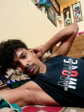 Love Mantra online show from 11.02.25