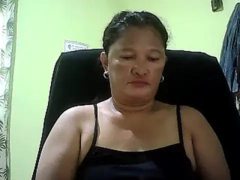 Snapshot of hott_scarlett chatting on 01.23.25 hott scarlett online show from 01.23.25