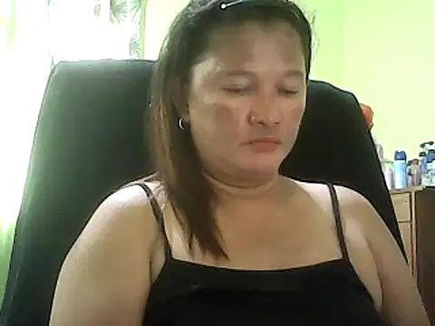 Snapshot of hott_scarlett chatting on 01.24.25 hott scarlett online show from 01.24.25