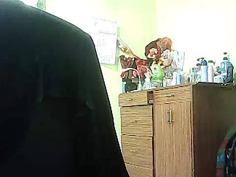 Snapshot of hott_scarlett chatting on 02.15.25 hott scarlett online show from 02.15.25