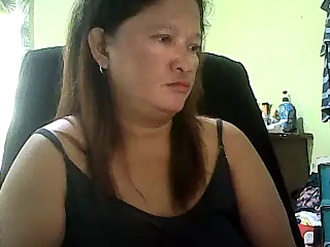 Snapshot of hott_scarlett chatting on 03.09.25 hott scarlett online show from 03.09.25