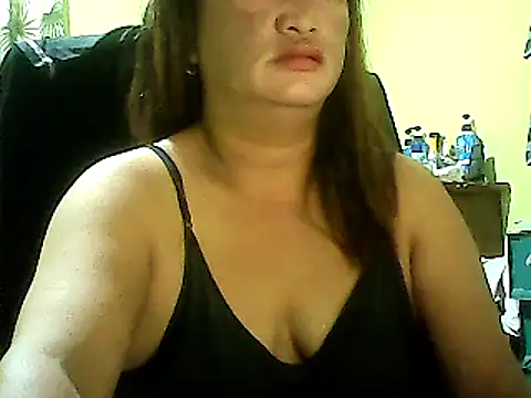 Snapshot of hott_scarlett chatting on 03.09.25 hott scarlett online show from 03.09.25