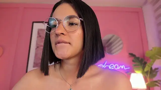 SoySaraa online show from 01.22.25