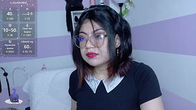 Catwhite  online show from 02.23.26