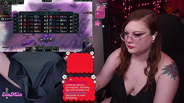 Snapshot of evamila chatting on 02.25.26 evamila online show from 02.25.26