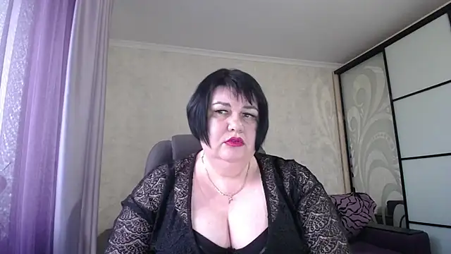 JuicyLady Di online show from 01.20.25