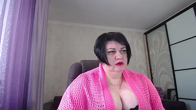 JuicyLady Di online show from 02.09.25