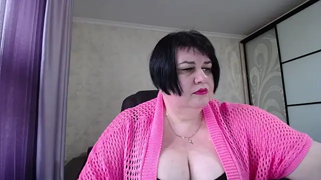 JuicyLady Di online show from 11.12.25