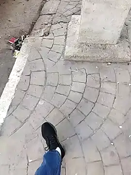 Snapshot of K-27 chatting on 10.13.25 K-27 online show from 10.13.25