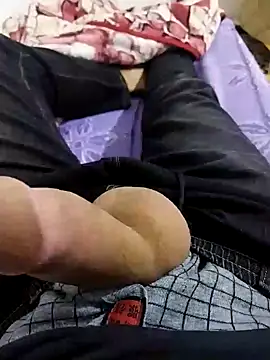 Snapshot of K-27 chatting on 11.16.25 K-27 online show from 11.16.25