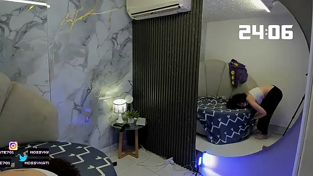 Katemoss70 online show from 10.10.25