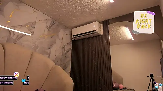 Katemoss70 online show from 01.10.26