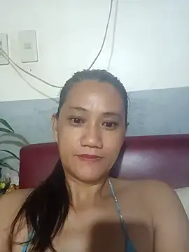Mydarling09 online show from 12.14.24