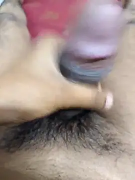 Snapshot of Aaryans69 chatting on 09.29.25 Aaryans69 online show from 09.29.25