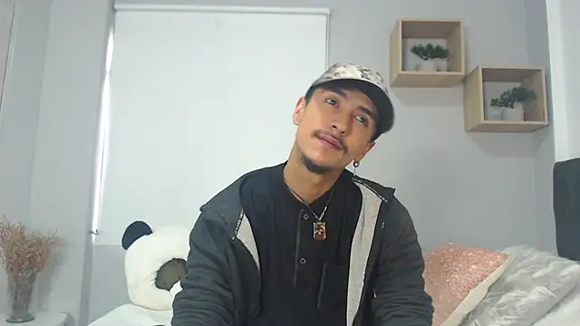 ryan maxy online show from 03.18.25