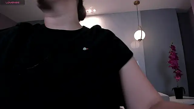 MartinnaBonnet online show from 02.27.25