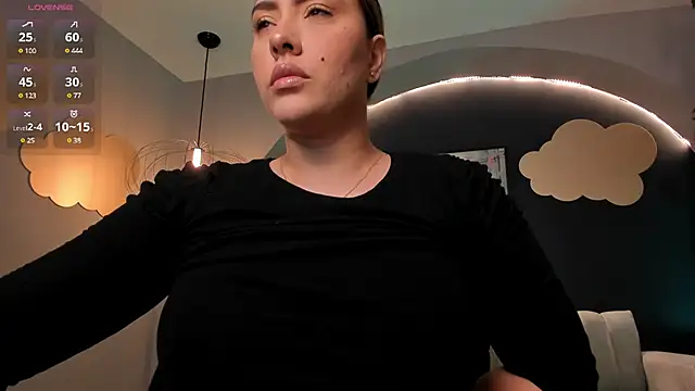 MartinnaBonnet online show from 03.12.25