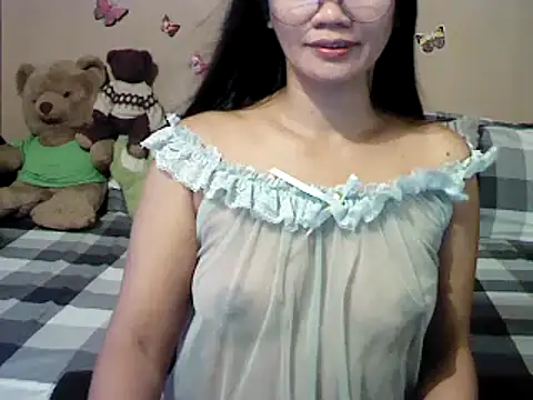 Snapshot of Mia_Rein chatting on 02.09.25 Mia Rein online show from 02.09.25