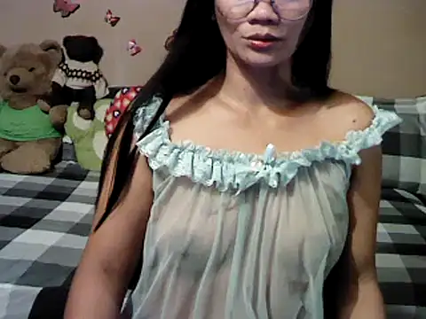 Snapshot of Mia_Rein chatting on 02.09.25 Mia Rein online show from 02.09.25