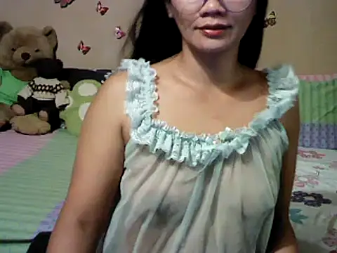 Snapshot of Mia_Rein chatting on 02.16.25 Mia Rein online show from 02.16.25