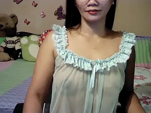 Snapshot of Mia_Rein chatting on 02.25.25 Mia Rein online show from 02.25.25