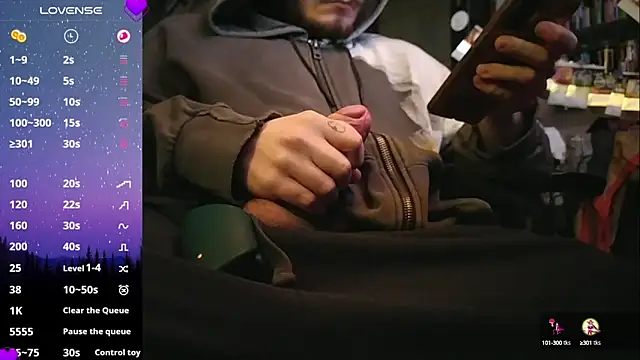 Purple Flamingo online show from 02.05.25