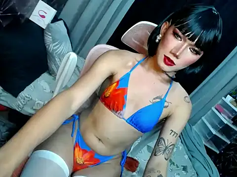 Snapshot of blowzy_sexy chatting on 07.07.26 blowzy sexy online show from 07.07.26