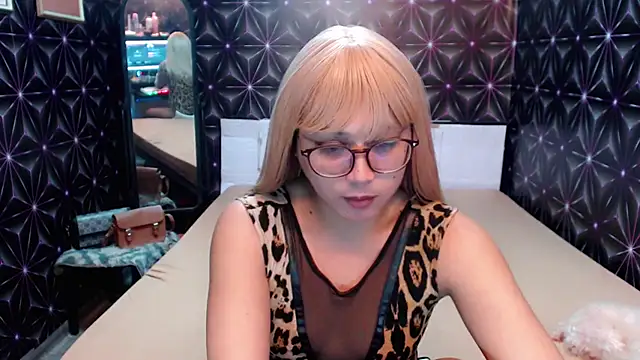 NattashaBrown69 online show from 01.23.25