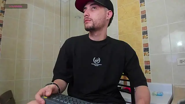 Pleasure Vibes23 online show from 12.13.24