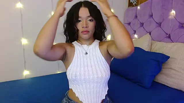 Snapshot of kiarablue chatting on 01.28.25 kiarablue online show from 01.28.25