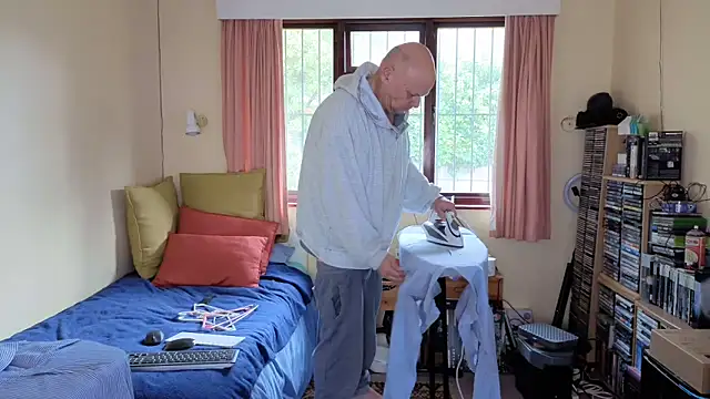 DaddyCumBumZA online show from 04.19.26