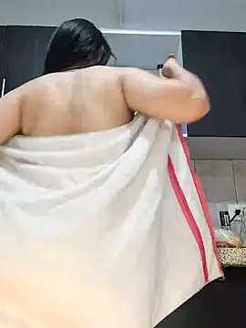 Nanybaker95 online show from 02.08.25