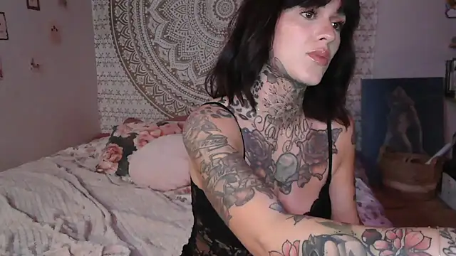 Rosaly  online show from 12.21.24