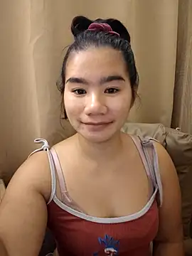 Snapshot of Kissy07 chatting on 02.15.26 Kissy07 online show from 02.15.26