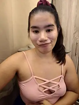 Snapshot of Kissy07 chatting on 02.26.26 Kissy07 online show from 02.26.26