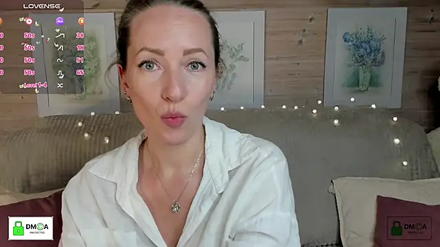 Queenymel online show from 10.02.25