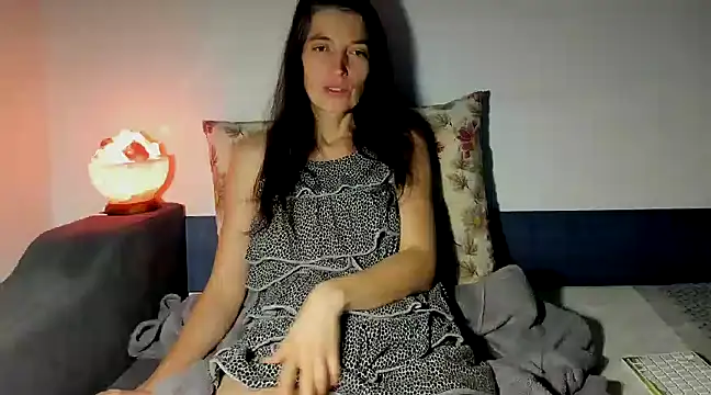 AliceisHome online show from 02.06.25