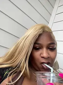 BigFineSelena online show from 03.01.25