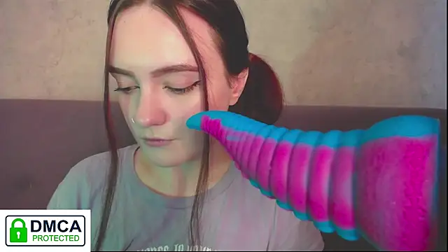 Alyssa   Scarlet online show from 12.28.24