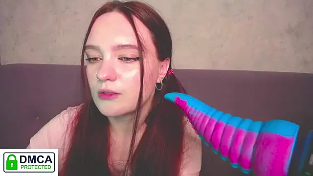 Alyssa   Scarlet online show from 11.26.25