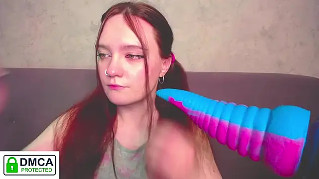 Alyssa   Scarlet online show from 11.28.25