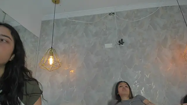 Snapshot of dayra_angels chatting on 11.05.25 dayra angels online show from 11.05.25