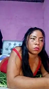 Snapshot of rosmery-navarro chatting on 12.20.24 rosmery-navarro online show from 12.20.24