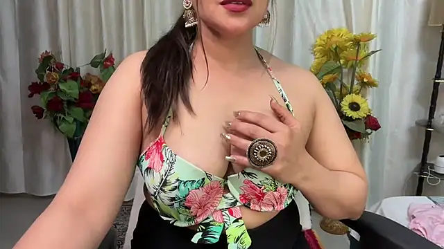 mahimagicdoll DESI online show from 02.13.25