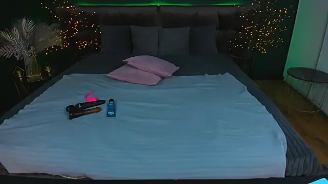 Kamilla Hot online show from 09.27.25