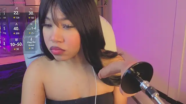 Snapshot of Olivia_ds chatting on 10.14.25 Olivia ds online show from 10.14.25